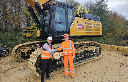 SANY delivers first 80-tonne excavator in the UK