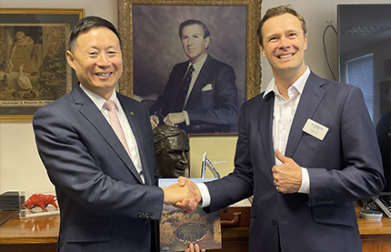 SANY UK appoints T H WHITE as new dealer for the West Midlands and Southwest.